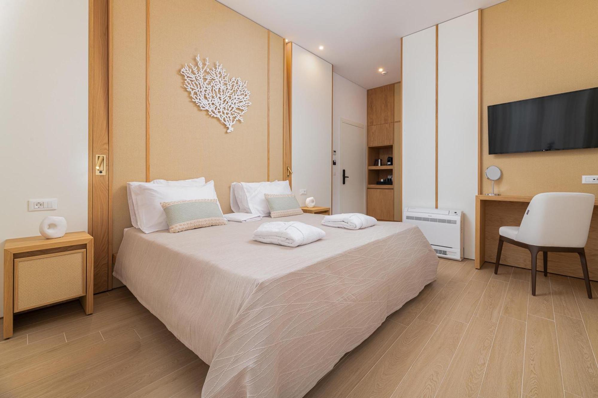 The 12Th City Hotel Rhodes City Extérieur photo